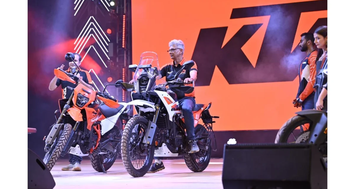 KTM 390 Adventure 2025 vs 2024: Big Upgrades