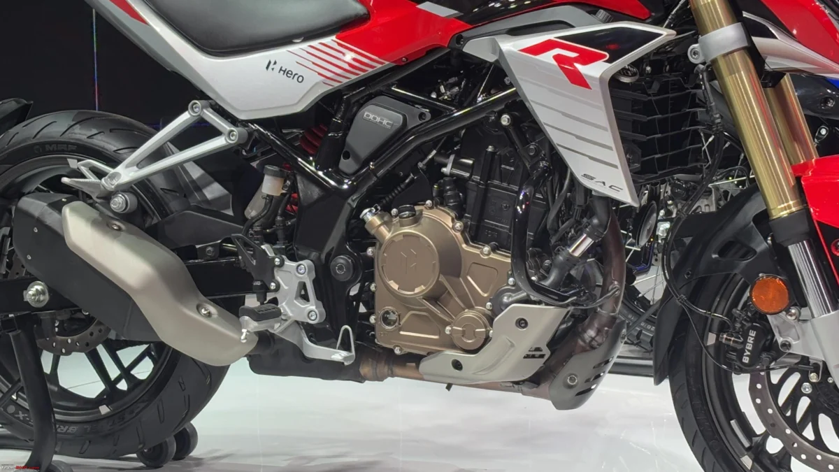 Hero Xtreme 250r DOHC Engine