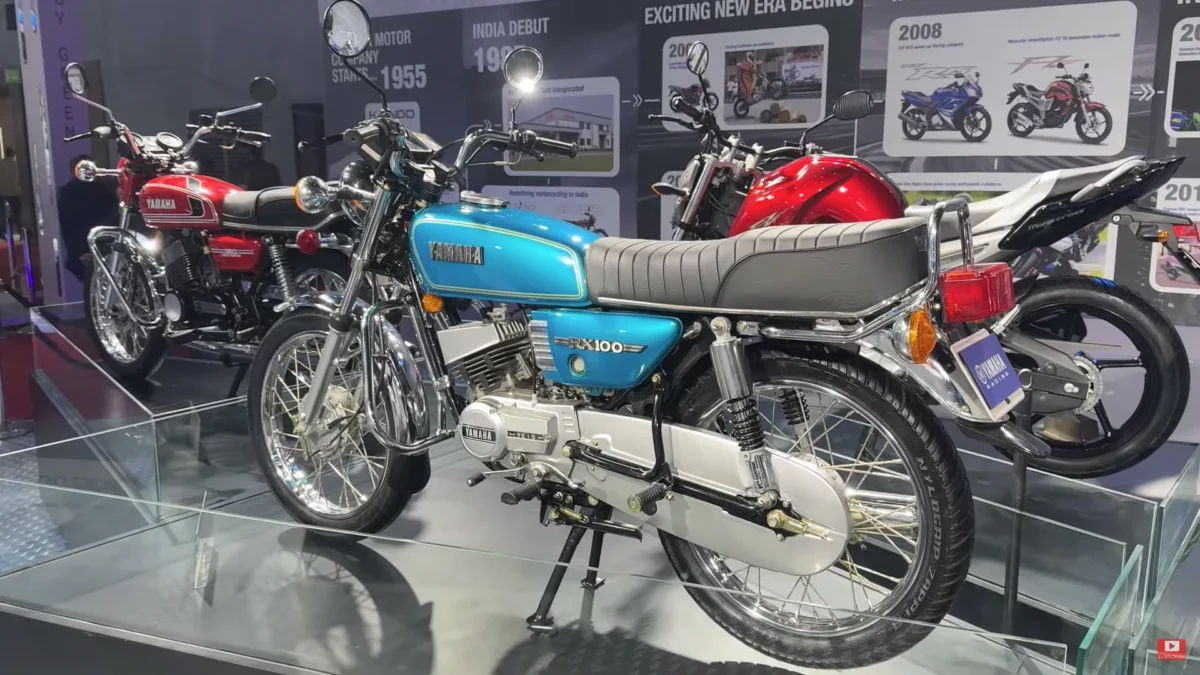 Yamaha RX 100 at Bharat Auto Expo 2025