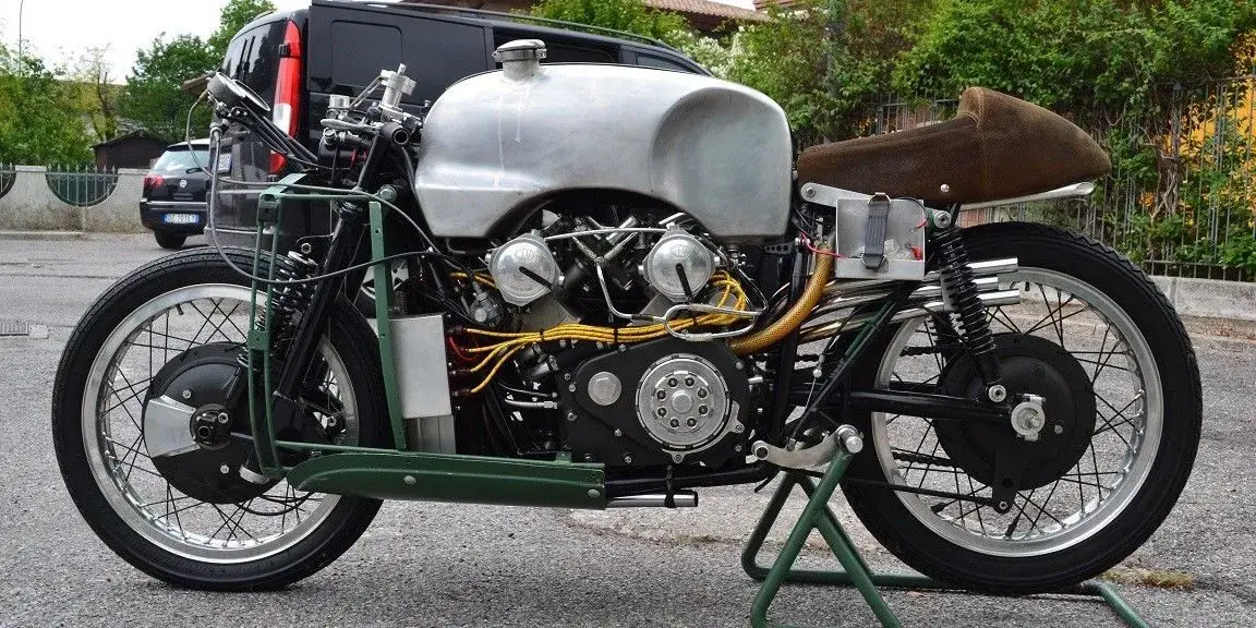 1955 Moto Guzzi 8C Otto Cilindri