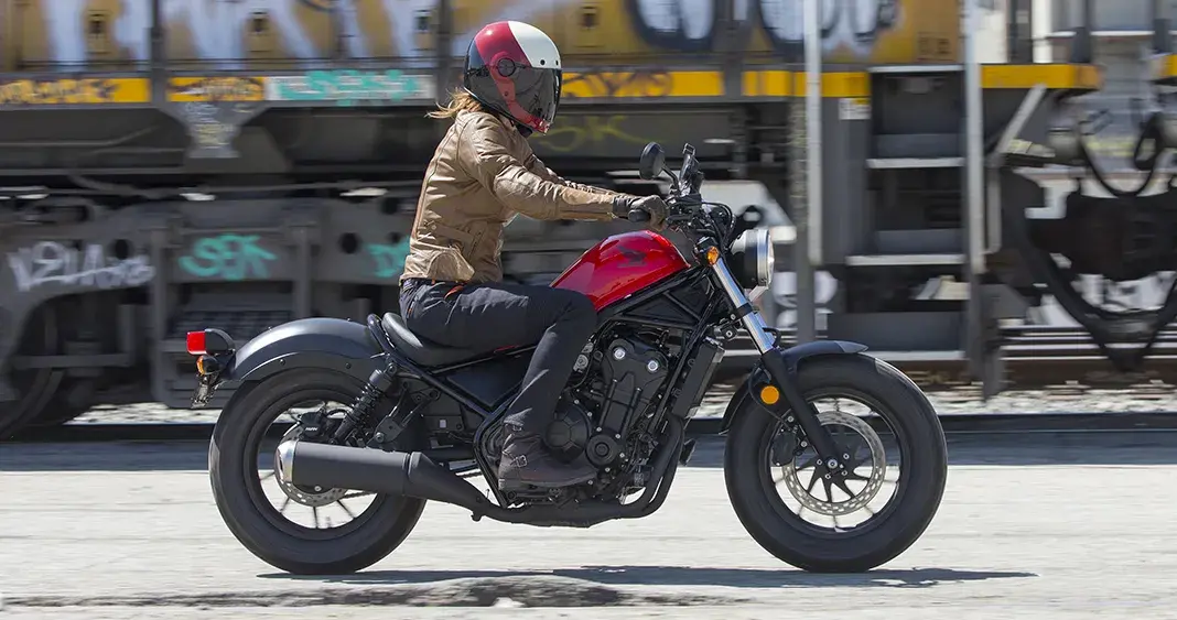 Top 6 Motorcycles Favored by Short Women in 2025 women riding Honda Rebel 500