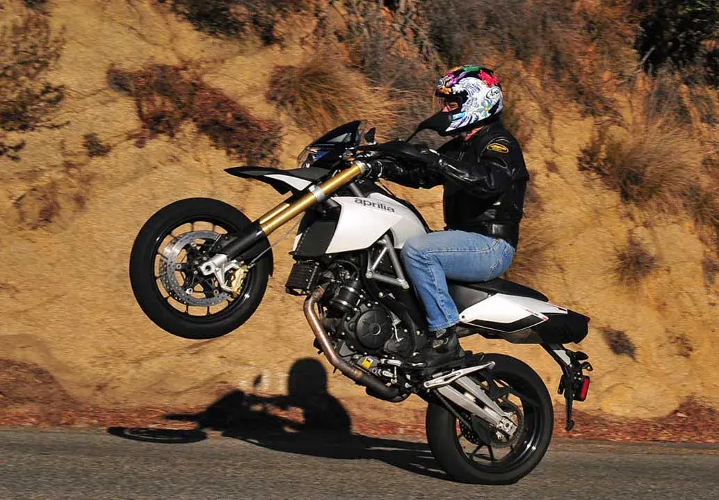 2011 Aprilia Dorsoduro 1200