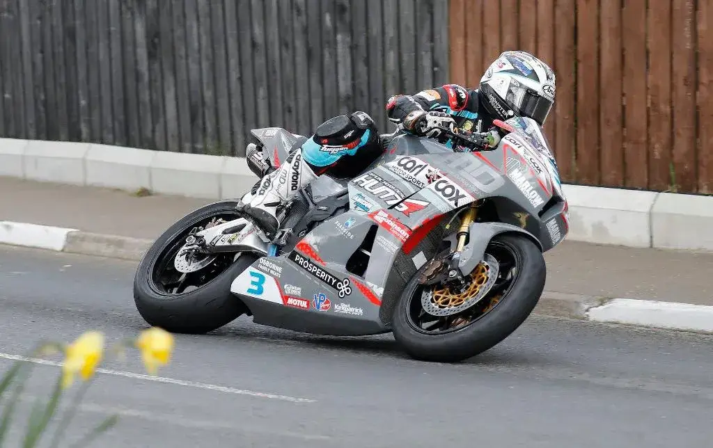 Michael Dunlop riding Honda CBR600RR