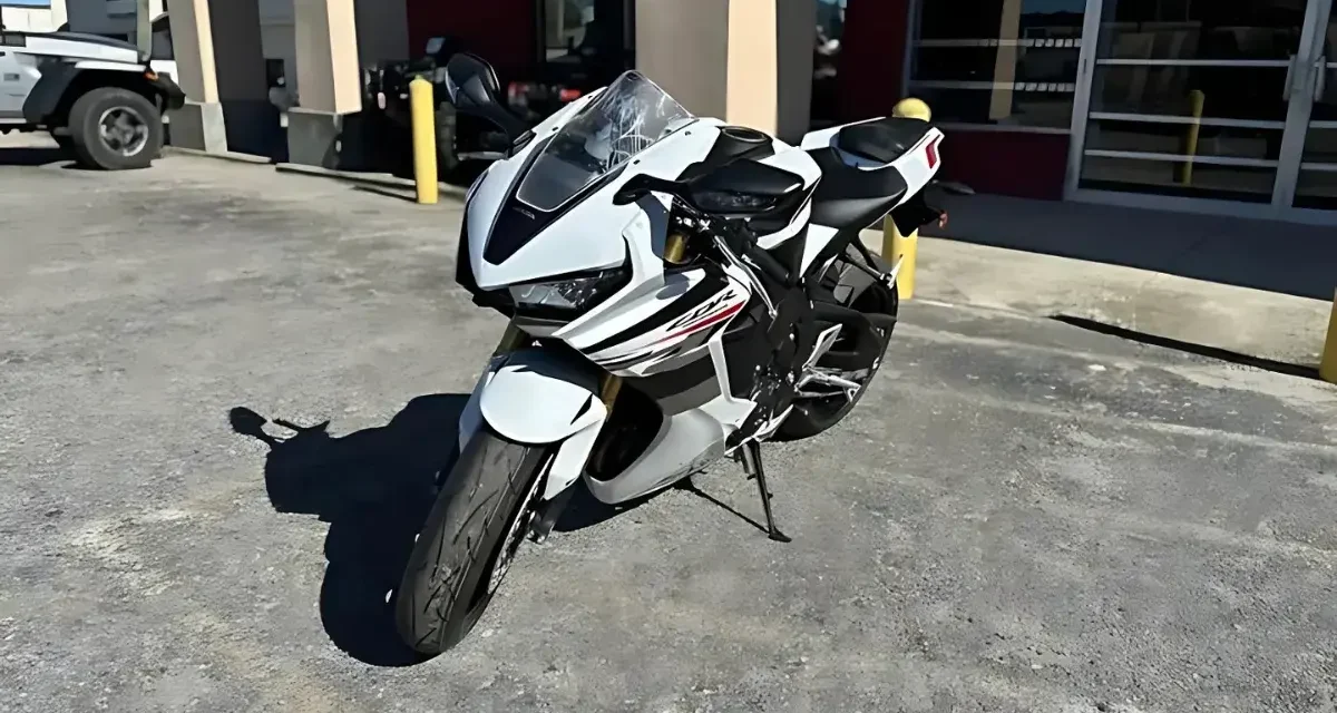 Why This Rider Isn’t Sold After 600 Miles on the 2025 Honda CBR 1000RR