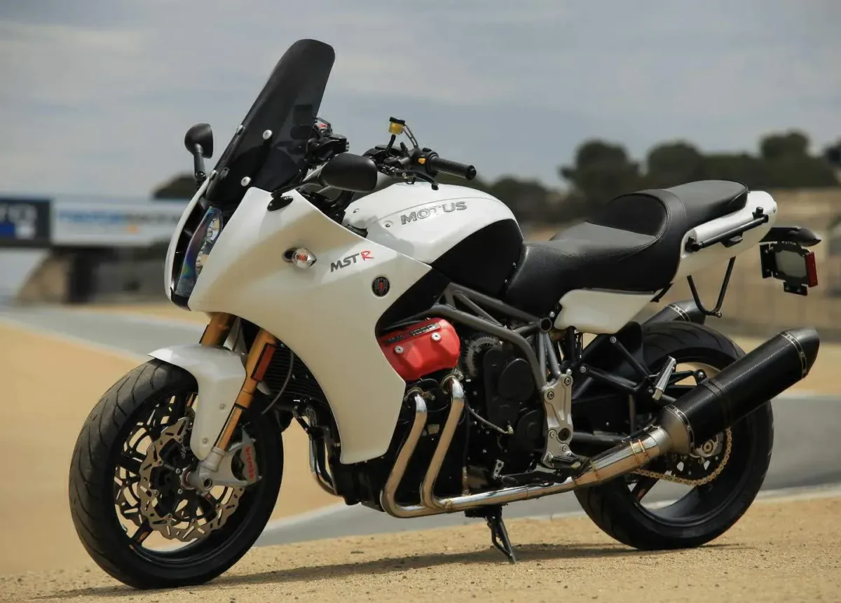 motus MSTR motorcycle