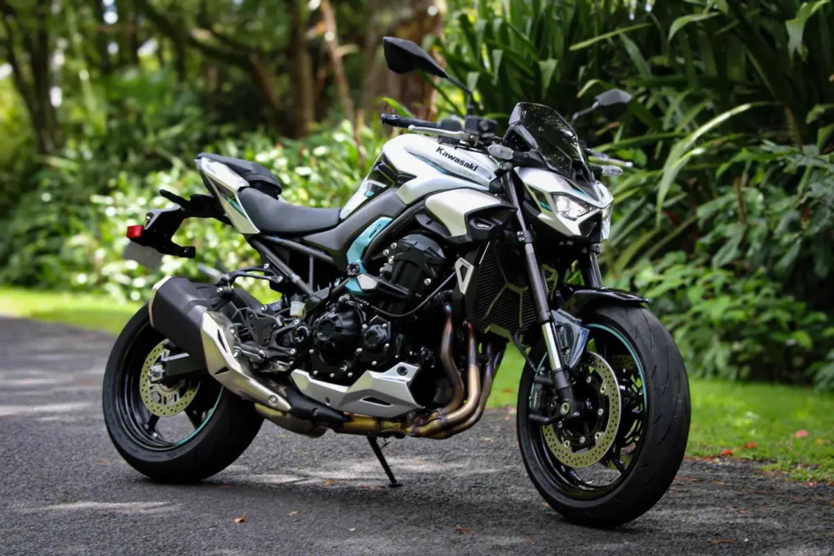 2025 Kawasaki Z900