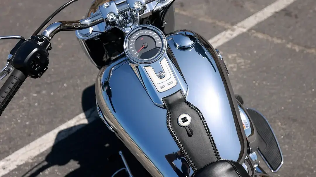 2025 fat boy gray ghost