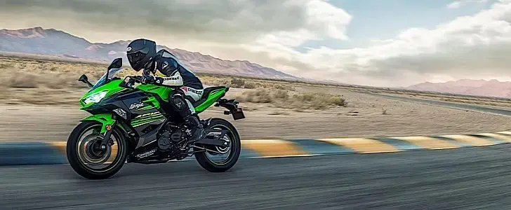 Kawasaki Ninja 400