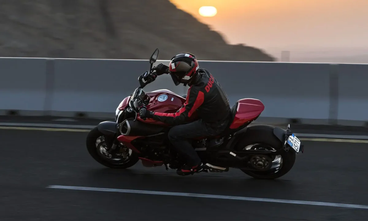 Riding the Ducati Diavel
