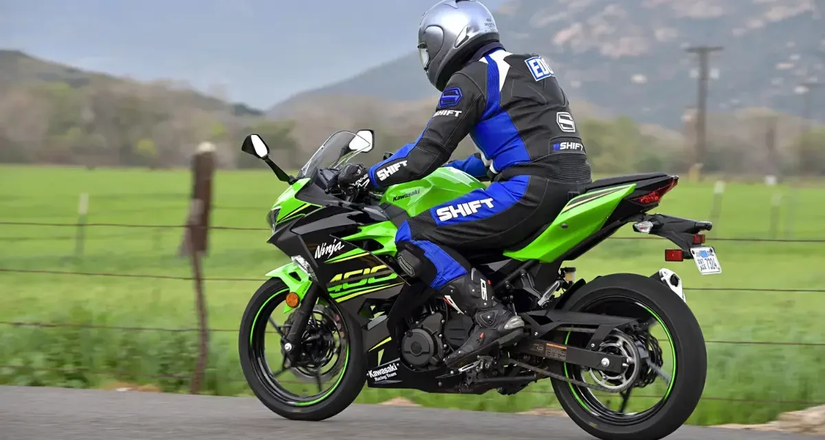 The Commuter’s Sportbike: Ninja 400 Practicality Reviewed