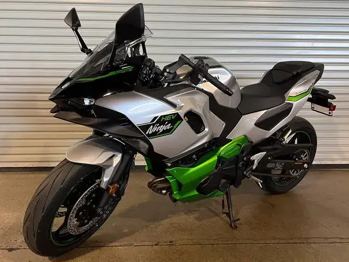 Kawasaki Ninja 7 Hybrid