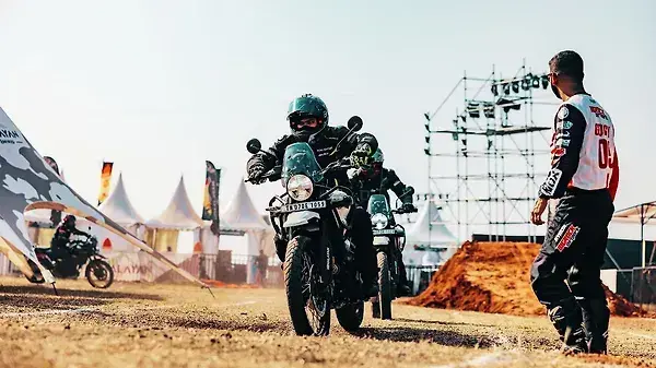 Royal Enfield Himalayan Spiri
