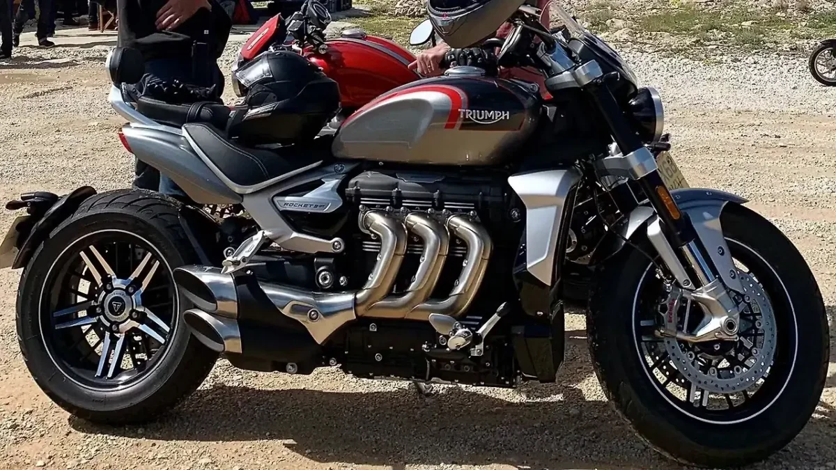 Triumph Rocket 3